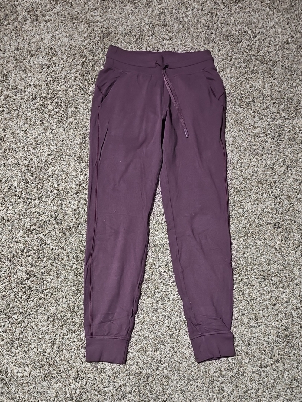 Lululemon Ready To Rulu Pant. 29" Cassis, Pre Owned. Sz 4